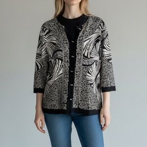 Chico's Travelers Abstract Art Crinkle Tunic Blouse Asian Mandarin Collar Button